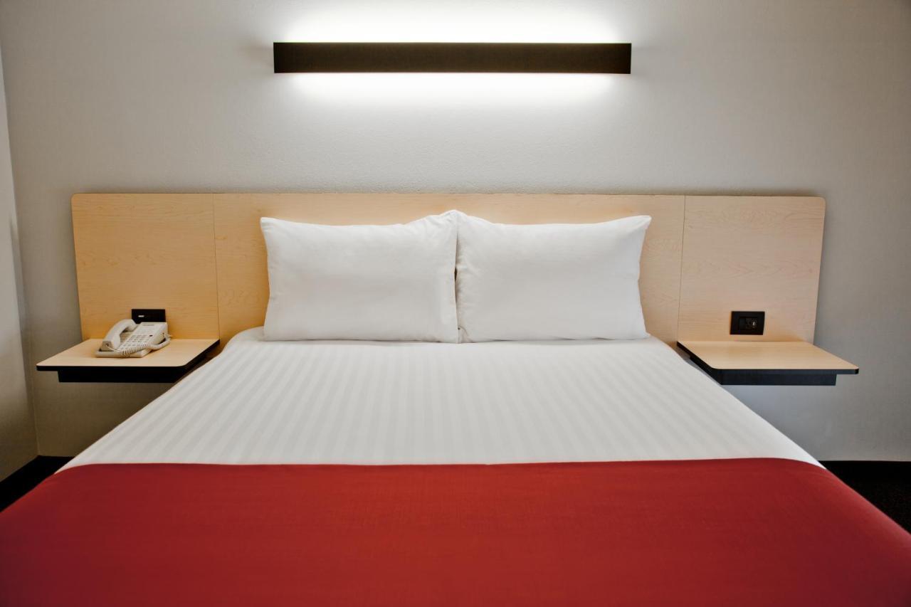 City Express By Marriott Oaxaca Buitenkant foto